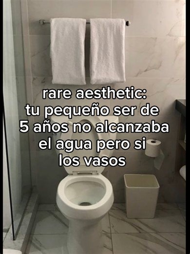 Vasos y Agua: Un Meme Inolvidable de 2022