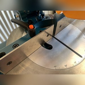 ▷ Buy Brobo S400G Metal Cutting Cold Saw (Bench Mounted) - Latest G Model for Sale Online - Brobo - Capital Machinery Sales