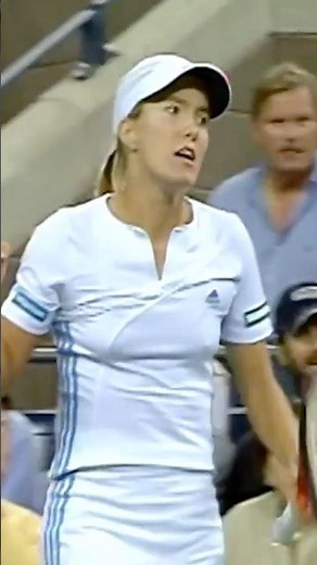 Henin sends BLISTERING backhand back to sender! 😎