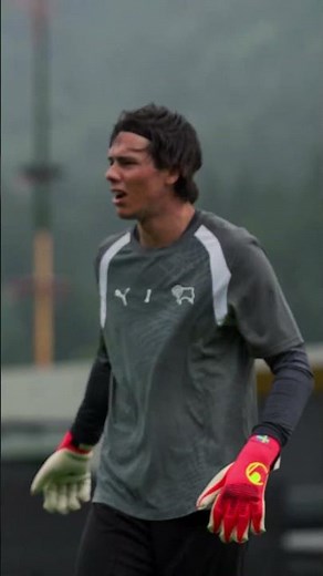 Zetterström back in training with Rams 🧤⚽️🇸🇪