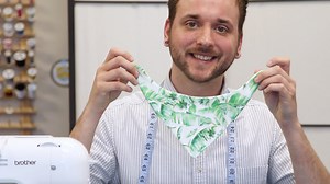 How to Make a Baby Bandana Bib: tutorial