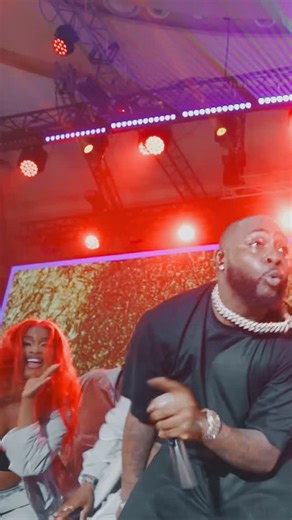King Tunde Ednut on Instagram: "Davido understood the assignment and delivered a BADDEST performance. High energy, locked-in crowd, no misses. #CokeStudio #LockedInWithCoke"