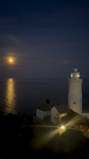 Beautiful #harvestsupermoon at #StartPoint #southdevon | Forest and Beach