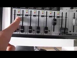 Behringer Xenyx X1204USB