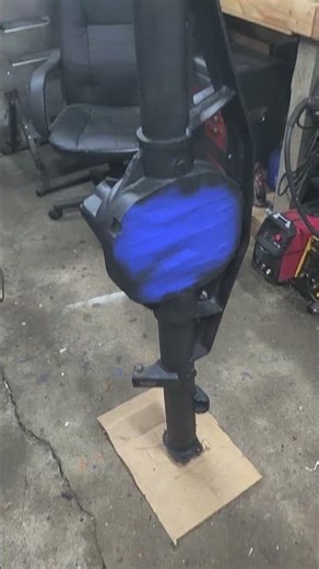 Hanging a Differential from My Garage Ceiling Just to Paint It 😂