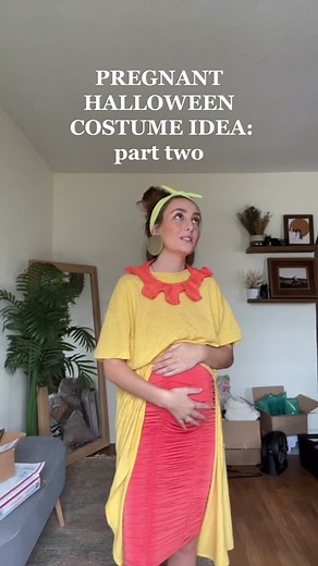 Unique Pregnant Halloween Costume Idea: Pacha & Chicha Cosplay