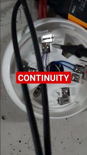 How to check continuity with FLUKE digital multimeter #FLUKE #multimeter #continuity