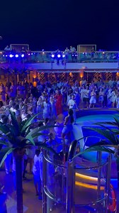 14 reactions · 3 comments | Jamaican dancing with MoMo at the White Hot night party on the Carnival Jubilee last night! 懶懶懶 #carnival #carnivaljubilee #cruise #cruiseattitude #cruisedude #dancing #party #partytime #danceparty #dancereels #fun | Cruise Attitude | Facebook