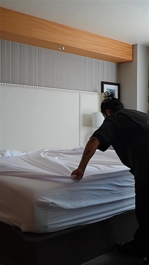 🧼💙 Happy Housekeeping Appreciation Week! This week, we recognize and celebrate the incredible dedication, hard work, and attention to detail our housekeeping team brings every single day. Thank you for everything you do to keep our spaces spotless and welcoming! 🙌 #HousekeepingAppreciationWeek #ThankYouTeam | Twin Arrows Casino Resort