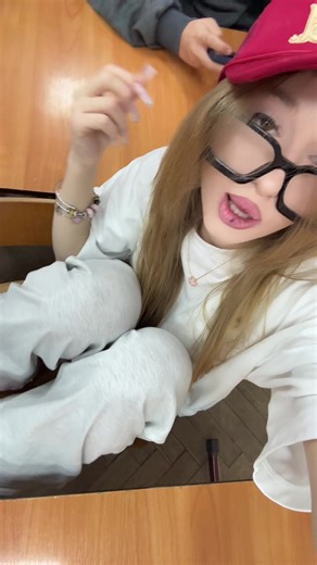 pystor уля#AMFT (@pystor_)’s videos with оригинальный звук - darkovlyrics