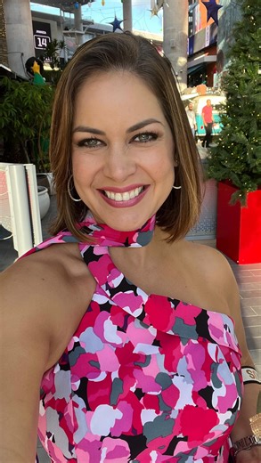 6K views · 696 reactions | CREO EN LA OPORTUNIDAD!!! Agradezco a @mujerempredelatina por la invitación y la gran oportunidad de dirigirme a un inmenso grupo de mujeres que reconocen que la vida es una y que vale la pena arriesgarse por sus sueños. | Mónika Candelaria | Facebook