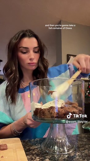 Easy and Delicious Holiday Desserts by Jessica Sanders | Lindt