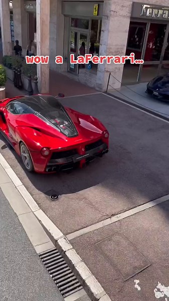 488 challenge evo shows up…⚠️ #ferrari #supercar #laferrari #488challengeevo #fyp #fypage