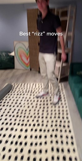 Top “Rizz” Dance Moves Showcase