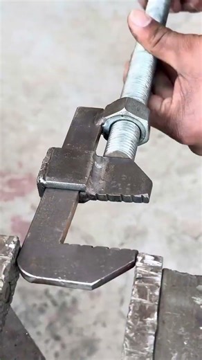 Homemade Diy Tools #tools #weldingprojects #diy #bendingtools #shorts #trending