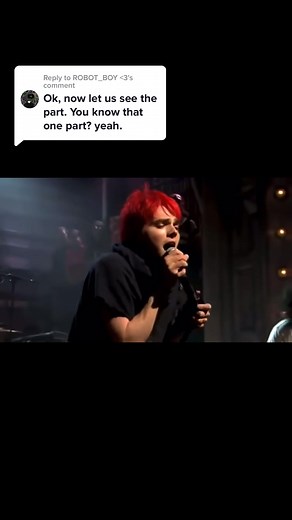 MCR Live Performance of 'Destroya' ft. Gerard Way, Frank Iero, Mikey Way, and Ray Toro