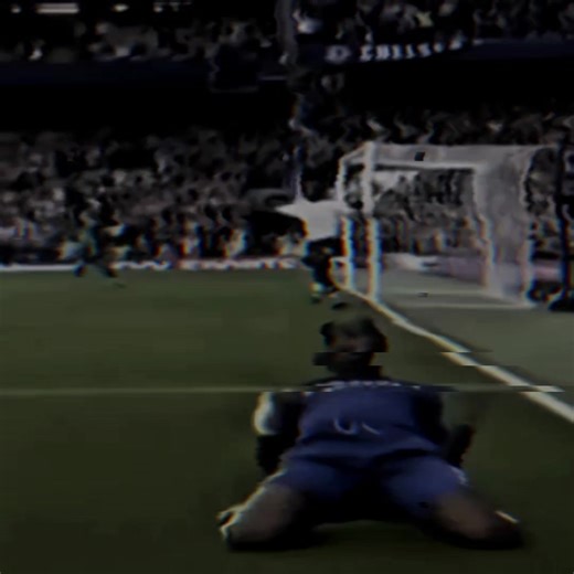 Drogba vs Cristiano Ronaldo: Epic Skills Showcase