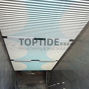 [Hot Item] Industrial Building Wall Ceiling Deco Materials Auminium Profile Linear Strip Ceiling