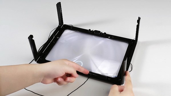 Watch How to use the magnifier on Amazon Live