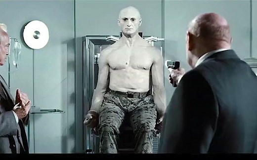 活体战士一人可消灭一个团！