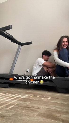 Funny Disappearing Act by Lala Sadi and Her Brother 😂