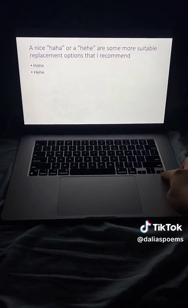 Alternative Responses to Saying LOL in Text Conversations