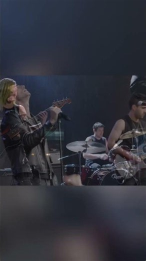 Look To The Sky | Atmospheric Progressive Rock with Alternative & Indie Energy