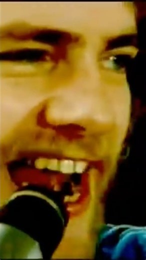Subscribe! 1972 Stealers Wheel (Stuck In The Middle With You)
