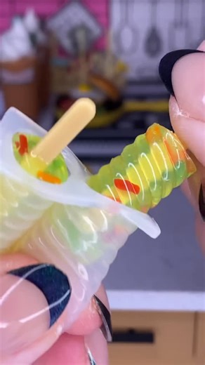 lindseysminis on Instagram: "let’s make Mike and Ike popsicles!!! 🍭🍭🍭 @officialminiverse @mikeandikecandy #makeitmini #miniverse #makeitminitreats #mikeandike #popsicle #candy #mini #miniature #miniatures #minis #fyp #reels #fypppppppppppppppppppppppppppppppppppppppppppppppppppppppppppppppppppppp #fypシ❤️💞❤️ #fypシ #f #foryou #foryoupage #parati"