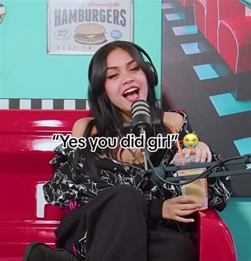 Awkward High Five Fail | Zach & Tara Podcast Highlights