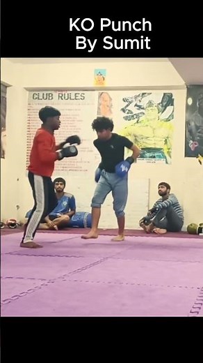 Knockout punch by Sumit| Inter Academy boxing match | saturday means sparring day