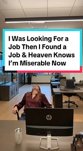 ⬇️Next time you look for a job, dig deeper and you will find many more factors to consider in your job search 📌To help you enjoy waking up in the morning, consider these 12 things to look for in a job: 1️⃣ It makes a positive differenceChoose a job that adds value to our world, that leaves it better than you found it, and genuinely helps other people. 2️⃣ You enjoy your co-workersGiven the fact that you will spend a large percentage of your day at work, be sure you enjoy the people around you. 