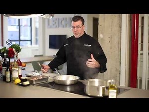 How to Cook Flake-Style, Crab-Flavored Seafood : Seafood Recipes