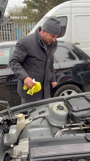 Explore the Stunning BMW E34 Classic Car Features