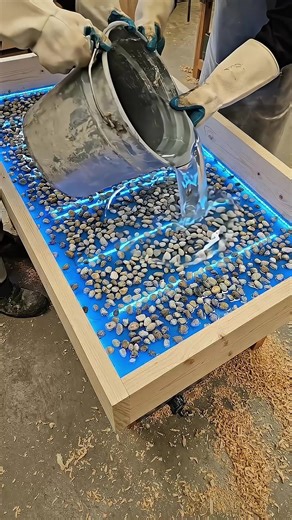 Creating a Stunning River Stone Epoxy Table from Scratch