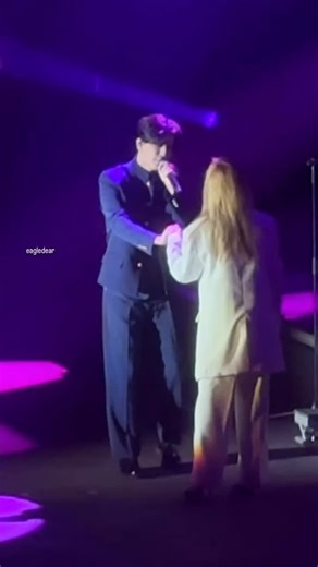 Dimash 🎼 Club | Димаш on Instagram: "Repost from @eagledear • Lara and Dimash singing Adagio at her concert in London. 😍 @kudaibergenov.dimash #specialguest @larafabianofficial #LaraFabien #concert #London #GreatBritain #UK #dimashqudaibergen #dimashkudaibergen #Димашқұдайберген #dimash #Димаш #迪玛希Dimash #迪玛希 #DQ #Dears #Livemusic"