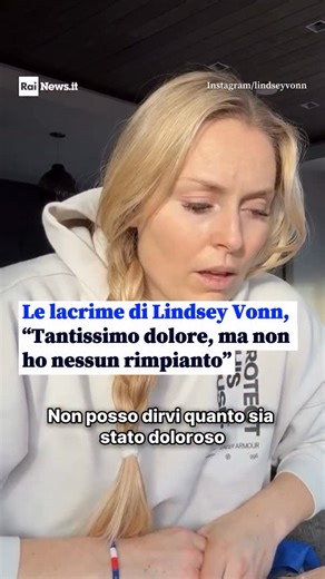Lindsey Vonn è tornata a parlare per la prima volta in pubblico, dopo l’infortunio, in un lungo video pubblicato sui social, nel corso del quale ha mostrato anche alcune radiografie. Lo ha fatto raccontando il suo calvario: i tanti interventi che ha subito, i lunghissimi mesi che la aspettano. Ma è soprattutto il ringraziamento al suo medico, Tom Hackett, dottore della nazionale americana, che mette i brividi: “Mi ha salvato la gamba dall’amputazione”, ha detto la campionessa americana, dimessa 