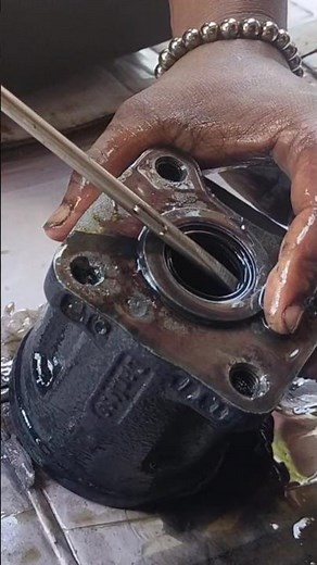 Tractor Power Steering Orbital Unit Repair #bappitractorhospital #tractor #powersteering