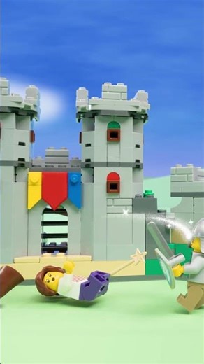 Take LEGOLAND home with you! 🏰✨
