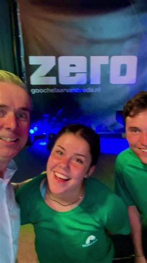 ✨ZERO was live bij Molecaten Rondeweibos! Keuzes maken. Voelen. Verwonderd worden. Samen ontdekten we hoe niets eigenlijk het begin is van alles. Dank aan het geweldige publiek én het topteam van Rondeweibos. Jullie maakten dit magische moment compleet! 🙌 #ZEROshow #GoochelaarVanBreda #MolecatenMagie #FamilieShow #verwondering