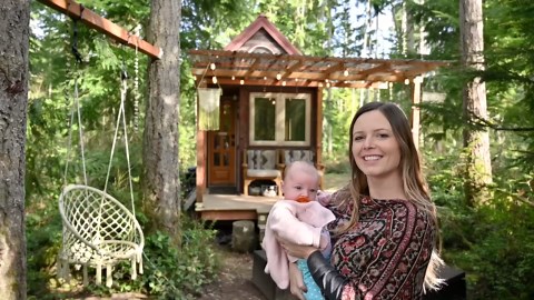 Families living in buses? Here’s our stunning journey!