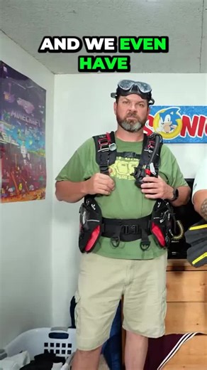 A MILITARY trained SCUBA DIVER was at my HOUSE . #fypシ #viral #foryou #matthewbeem