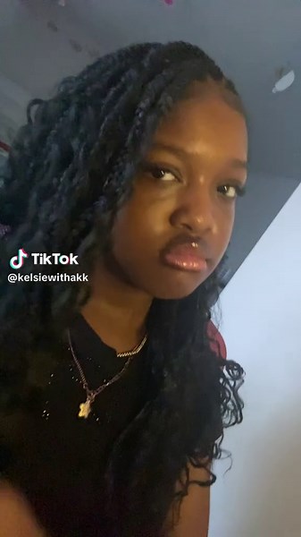 K (@kelsiewithakk)’s videos with som original - elvz