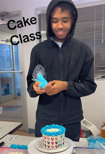 Cake Class with some of my favorite students 🎂