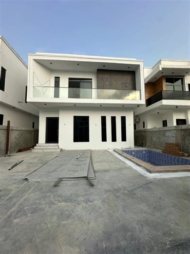 Well finished 5 Bedroom Detached Duplex For sale 📍Orchid, lekki Lagos Top Features: -💧Smart Home -💧 Spacious 5 BEDROOM ensuite -💧Detailed finishings -💧Fully Fitted Kitchen with accessories -💧Modern Day POP Ceiling -💧Finished Inbuilt closet -💧 Water heater -💧 Heat extractor -💧Secured Estate -💧Ample Parking lot -💧Car Port -💧BQ -💧Swimming Pool -💧Clean Water *Price* : N270M For more information about this property, please contact us through: 📞 Call or WhatsApp: 07018247681 #creatorse