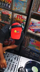 364K views · 1.8K reactions | Para ustedes GUATEMALA. Agradeciendo por mi música en USB y por tantas invitaciones a sus eventos sociales usando humildemente mi creatividad, pasion, oído con cariño espero lo compartan DJ PATO GUATEMALA. | Dj Pato Guatemala | Facebook