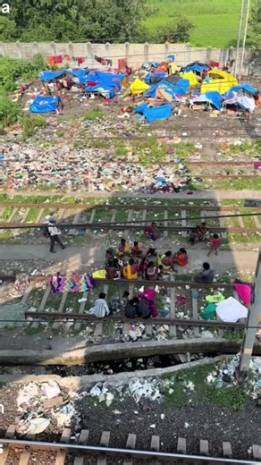 Exploring the Realities: Dharavi Slums Tour in India