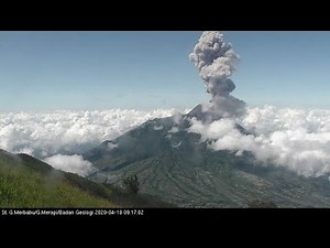 Video Penampakan Gunung Merapi Erupsi selama 103 Detik