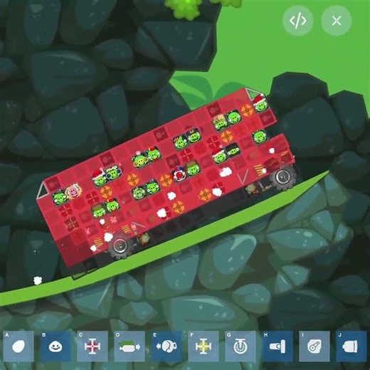 London Bus crossing road hogs in #badpiggies #gameplay #londonbus #angrybirdschallenge #fyp #rovio