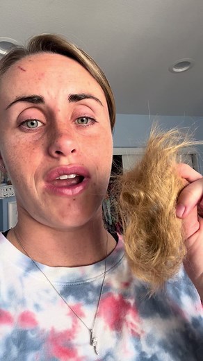 My 3 year old cut her own hair… thanks Ania and Elsia on YouTube. 😖 Why do kids do this?! 😭 #haircutgonewrong #toddlerhaircut #thuglifethrees #sendhelp #toddlersoftiktok #parentinghumor